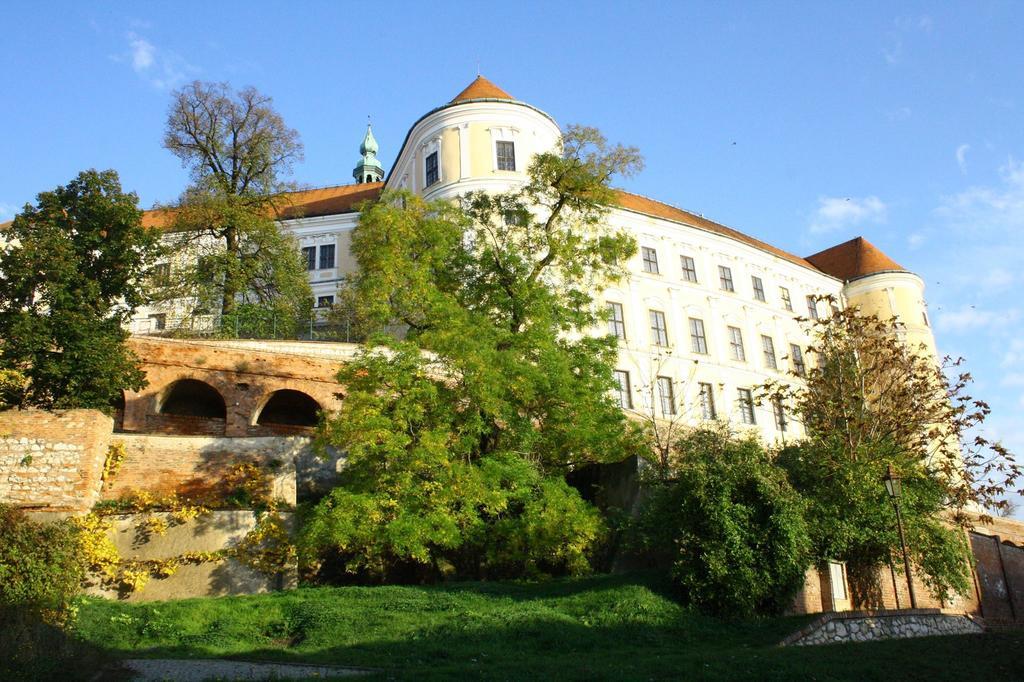 Penzion Fontana Mikulov Εξωτερικό φωτογραφία